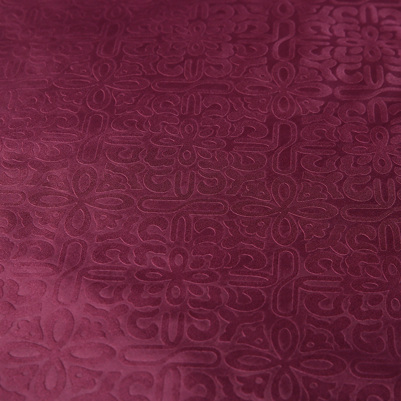 紫色壓花團(tuán)花抱枕
